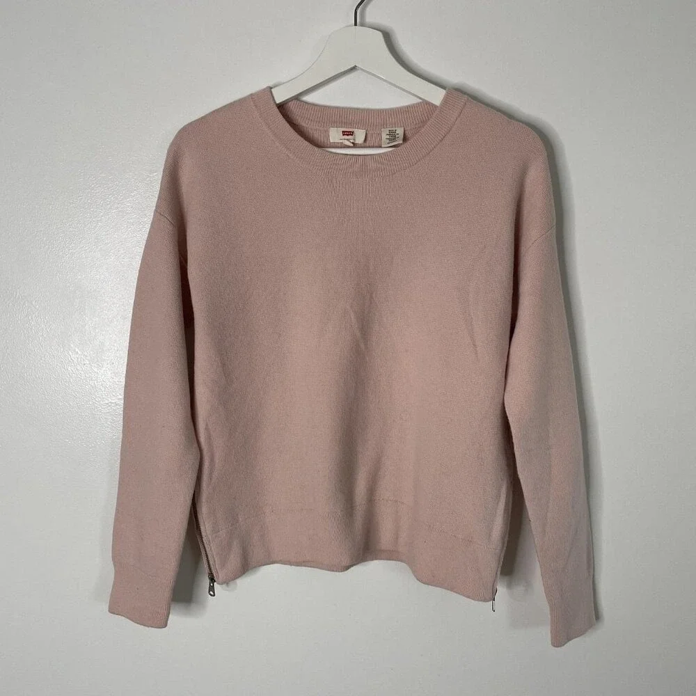 Levi's‎ Sweater Womens XS Pink Blush Crewneck Side Zip Knit Pullover Balletcore